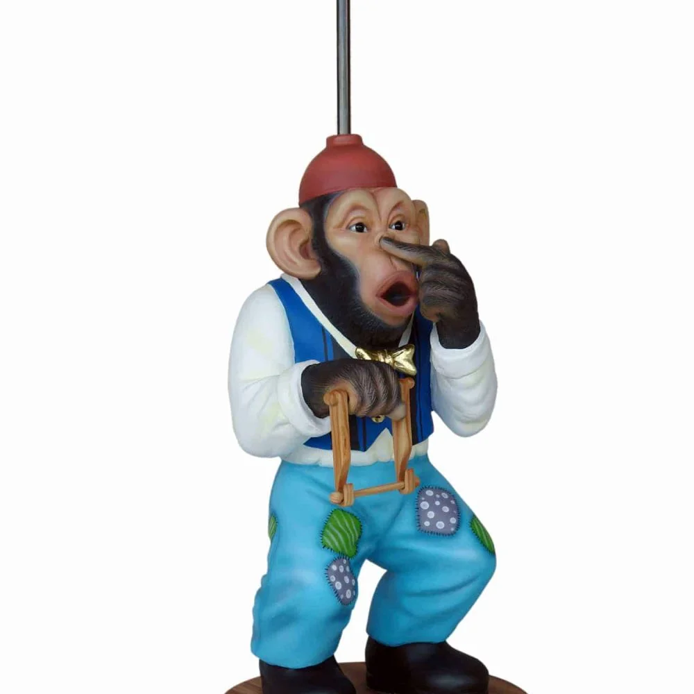 קוף מתקן לנייר טואלט