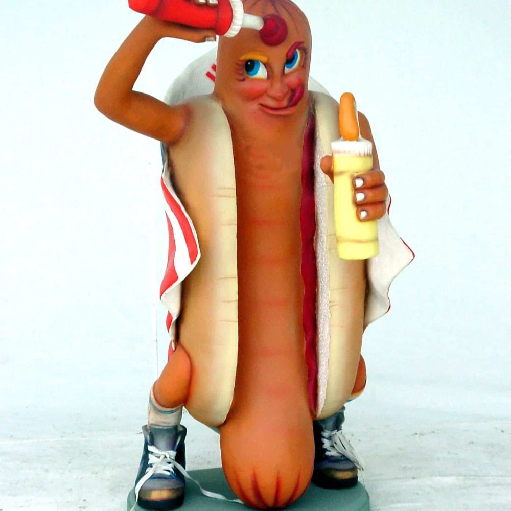 פסל של נקניקייה קטנה