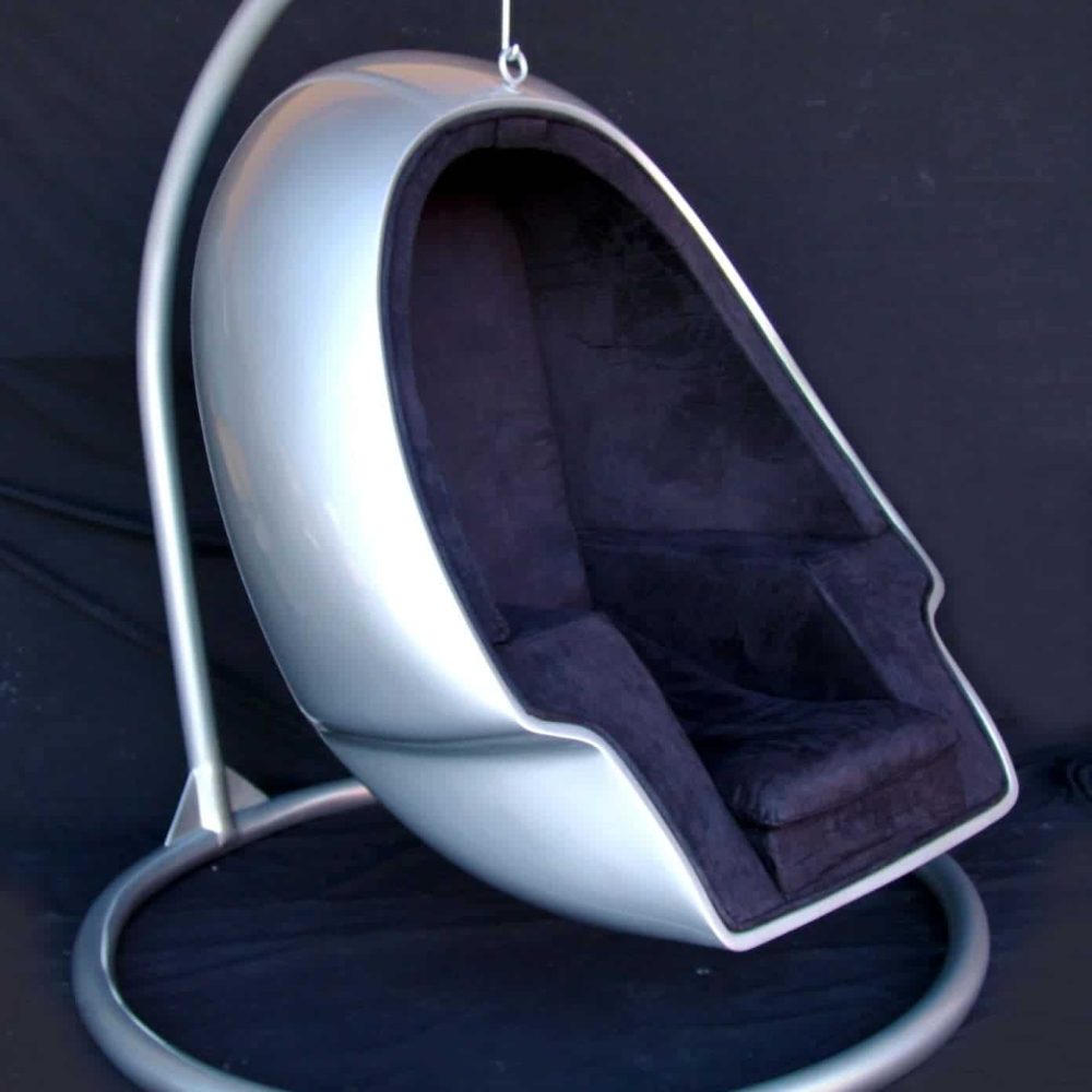 כורסת ביצה מתנדנדת