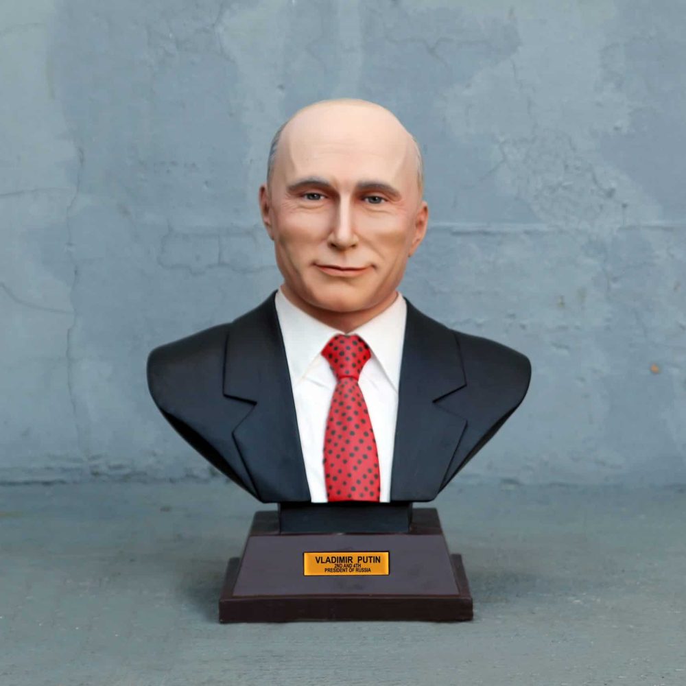פסל של ולדימיר פוטין