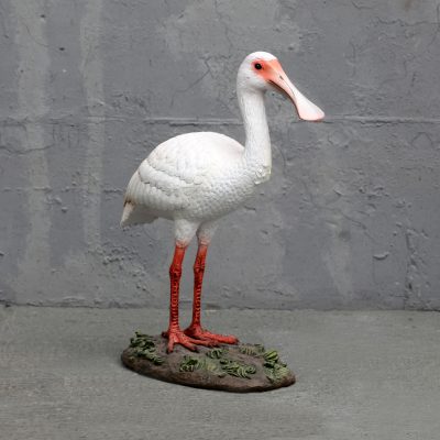 פסל של ציפור עוף