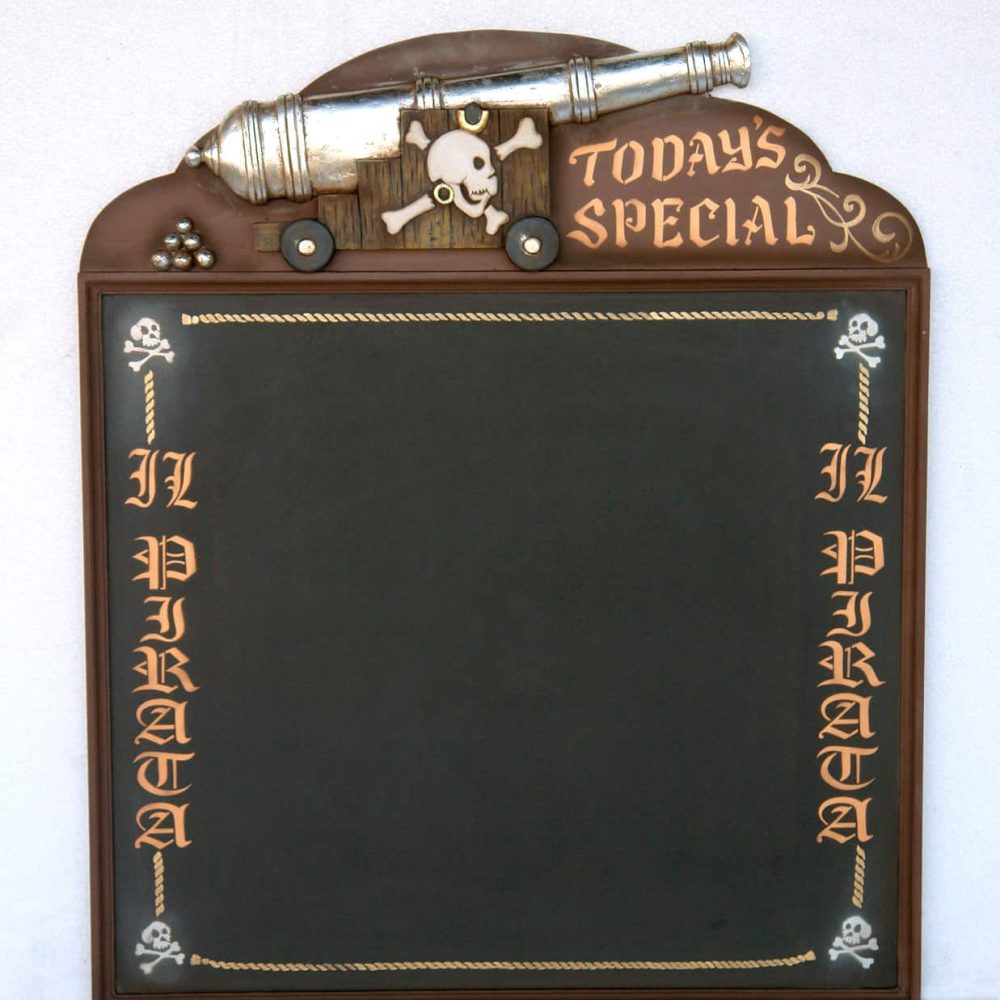 לוח גיר פיראטים