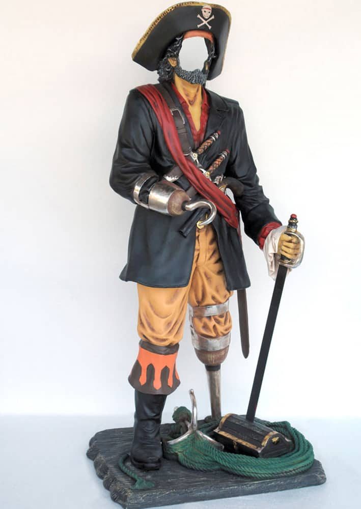 פסל פיראט לצילומים