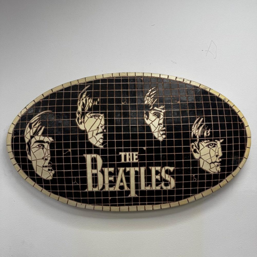 שלט פסיפס ביטלס